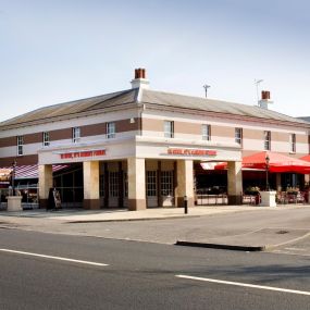 Premier Inn Cheltenham Central (West/A40) hotel exterior