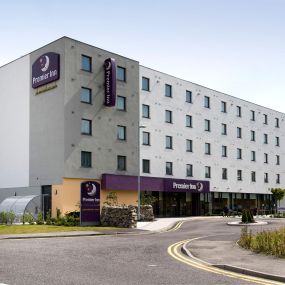 Premier Inn Aberdeen Airport (Dyce) hotel exterior