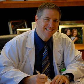 Dr. Jeffrey Sherman, MD, is a gastroenterologist serving Los Angeles, California and surrounding areas.