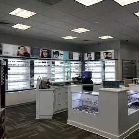 Bild von Sterling Optical - Broadway Mall