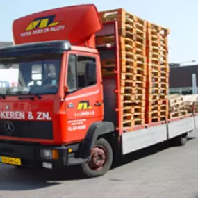 Bild von Pallethandel A van Lookeren en Zn