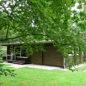 Finse bungalows op camping en bungalowpark de Bronzen Emmer