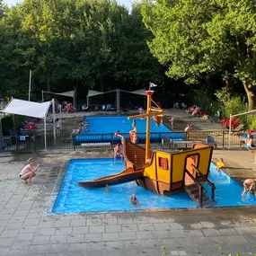 Buitenzwembad Recreatiepark Duinhoeve