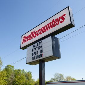 Tire Discounters on 10513 Dixie Hwy in Louisville