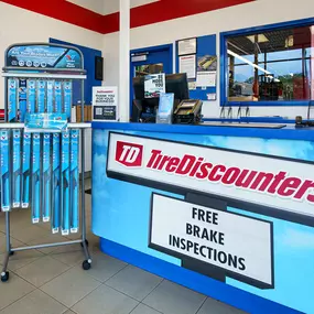 Tire Discounters on 1968 Baltimore Reynoldsburg Rd in Reynoldsburg