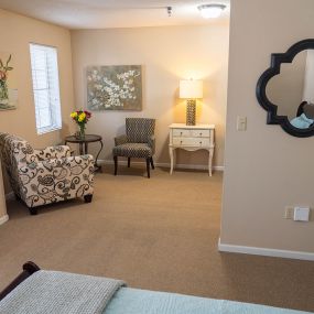 At Meadow Ridge Senior Living, we’d love to hear from you! Contact us to get in touch with our staff, learn more about our assisted living and memory care services, and schedule a tour of our apartments.