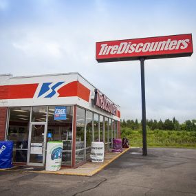 Tire Discounters on 726 E Main St in Lebanon