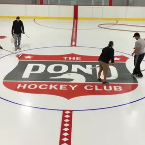 Bild von The Pond Hockey Club