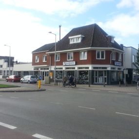Het Rijwielpaleis Enschede , de Specialist in E-Bikes.