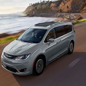 Chrysler Pacifica Hybrid For Sale in Springfield, PA