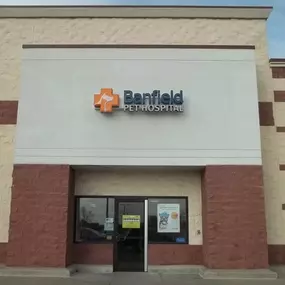 Banfield Pet Hospital - Shawnee Mission