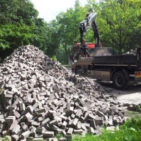 Bild von Zand- en Grindhandel D Huenestein