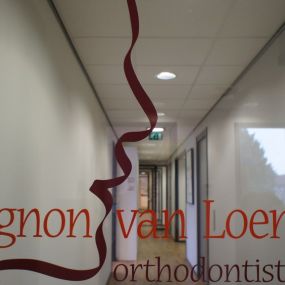 Orthodontist Mignon van Loenen