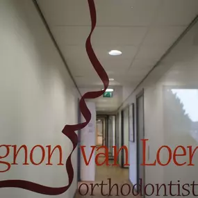 Orthodontist Mignon van Loenen