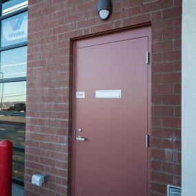 Tire Discounters on 5020 Alexandria Pike in Cold Spring