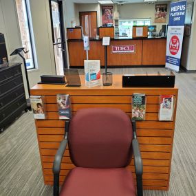 TDECU Yoakum interior waiting area