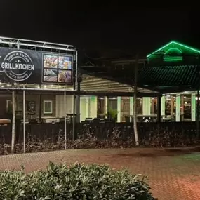 Burgers & a la Carte, Cafe-Zaal-Brasserie-Grill Kitchen 