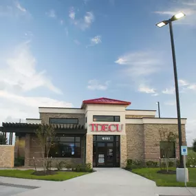 TDECU Texas City Exterior