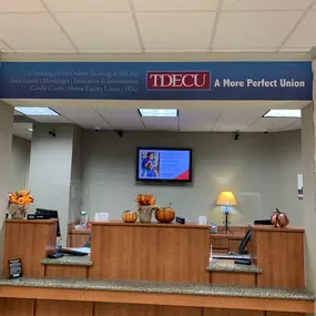 TDECU Brazoria interior teller line