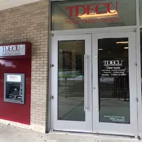 TDECU UH ATM and Entrance