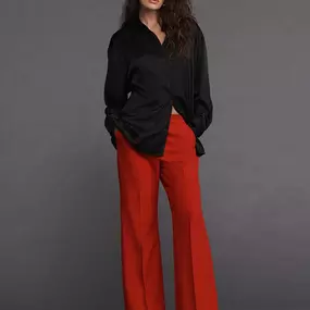 Get women's dress pants from Expres