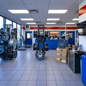 Tire Discounters Union Center | Tires, Wheels, Services, Fluids, & more