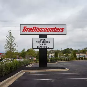 Tire Discounters on 6704 Nolensville Pike in Brentwood