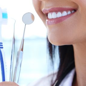 Maintain Proper Oral Hygiene With The Help Of A Dentist in Fort Worth TX