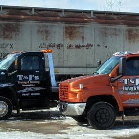 Experience the best in towing services.