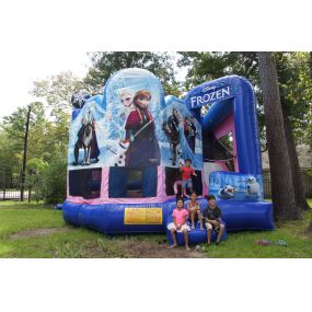 Frozen Bounce House Party Rentals in Houston, Texas and surrounding areas.