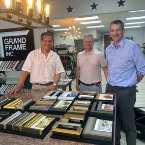 Bild von Grand Frame Inc Arlington Heights