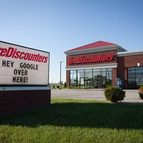 Tire Discounters on 1453 Veterans Pkwy in Jeffersonville