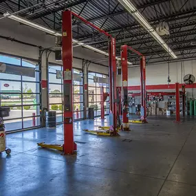 Tire Discounters on 1453 Veterans Pkwy in Jeffersonville