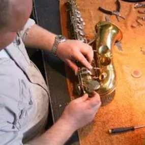 reparatie saxofoon