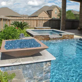 Swimming Pool Water & Fire Pit Features