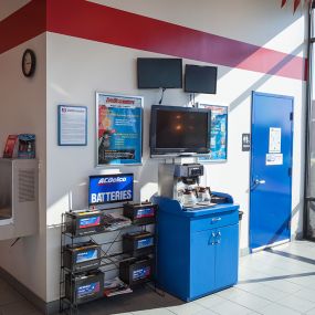 Tire Discounters on 1050 Gemini Place in Columbus