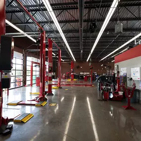 Tire Discounters on 2022 Lascassas Pike in Murfreesboro