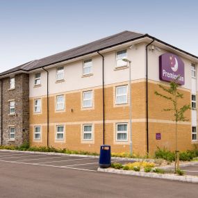 Premier Inn Llantrisant hotel exterior