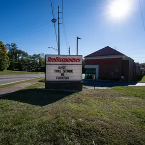 Tire Discounters Red Bank | Tires, Wheels, Services, Fluids, & more