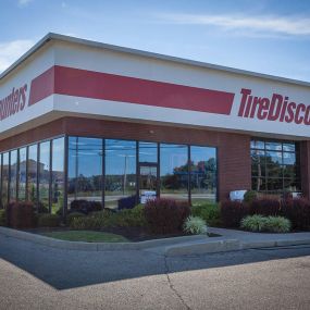 Tire Discounters on 1517 Main St in Hamilton