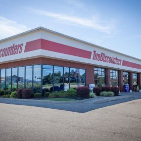 Tire Discounters on 1517 Main St in Hamilton