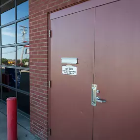 Tire Discounters on 1517 Main St in Hamilton