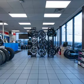 Tire Discounters West Hamilton | Tires, Wheels, Services, Fluids, & mor