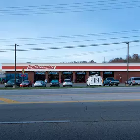 Tire Discounters West Hamilton | Tires, Wheels, Services, Fluids, & mor