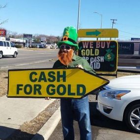 gold buyer