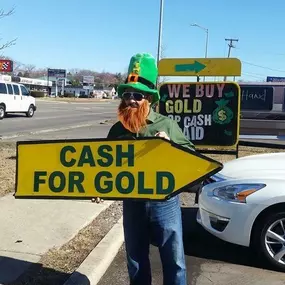 gold buyer