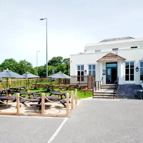 Crossbush Beefeater Restaurant