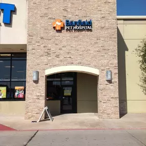 Banfield Pet Hospital® - Burleson