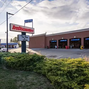 Tire Discounters Sharonville | Tires, Wheels, Services, Fluids, & more