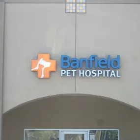 Banfield Pet Hospital - Santa Ana